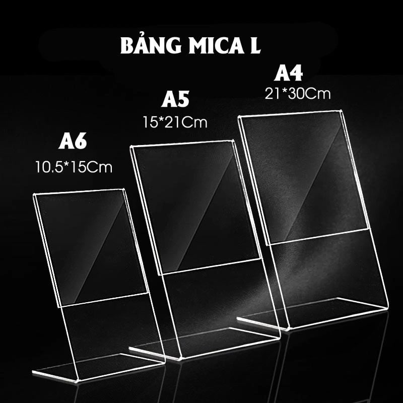 Ba bảng mica chữ L khổ A6, A5, A4 đặt cạnh nhau