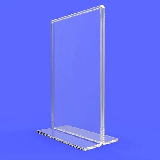 Các tấm mica trong suốt nhiều khổ từ A3 tới A6 xếp hàng